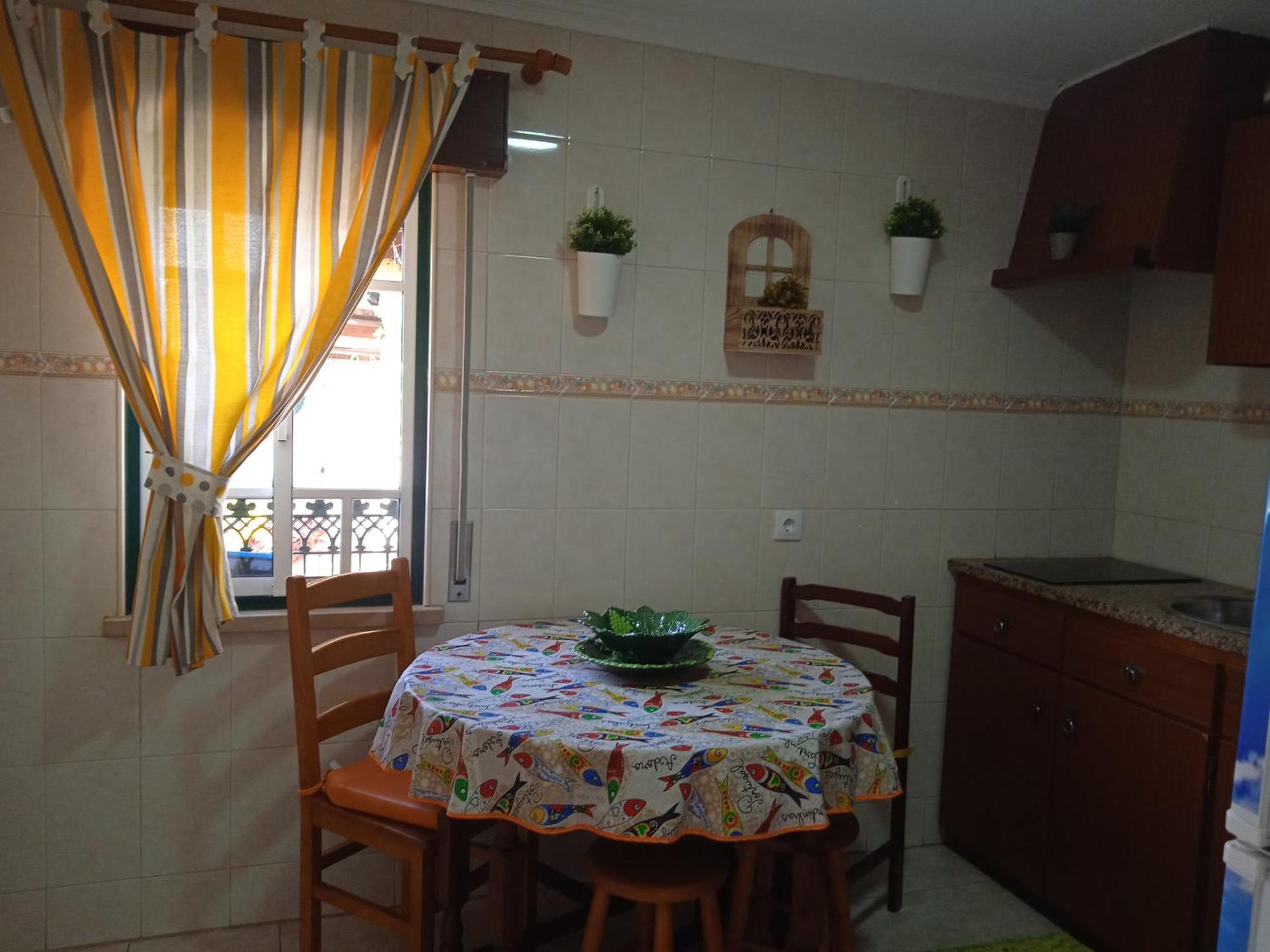 Moradia Meca - Casas Nazaré